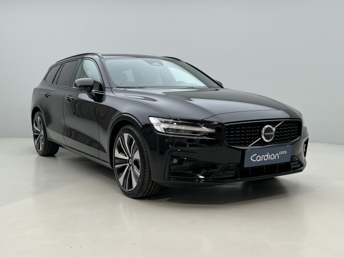 Volvo V60 B4 DARK ULTRA AUT