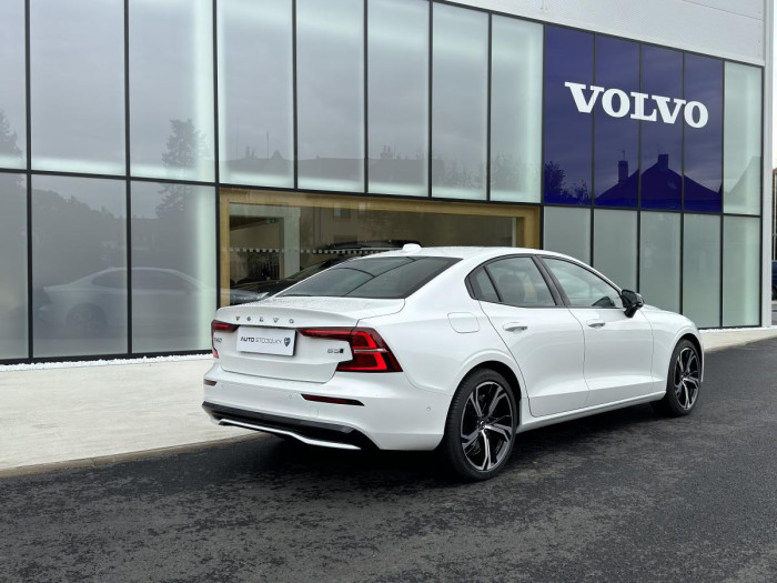 Volvo S60 B5 AWD AUT DARK ULTIMATE