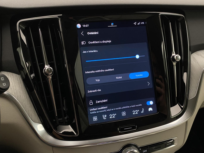 Volvo V60 B4 AUT BRIGHT PLUS