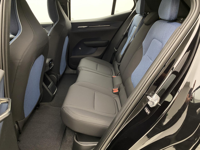 Volvo EX30 PURE ELECTRIC SINGLE PLUS