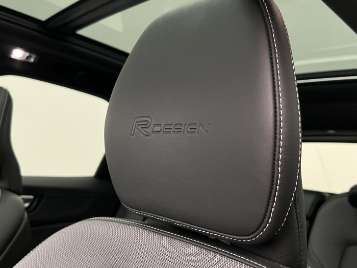 Volvo XC60 T4 R-DESIGN AUT