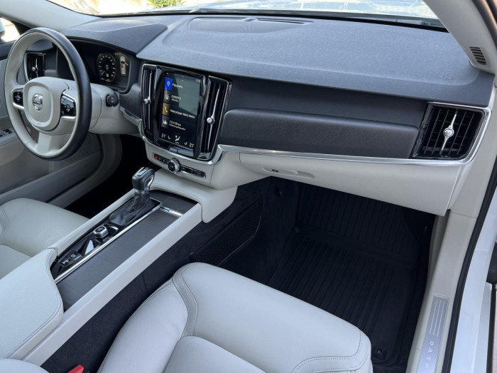 Volvo V90 CROSS COUNTRY D4 AWD Aut 2.0 d