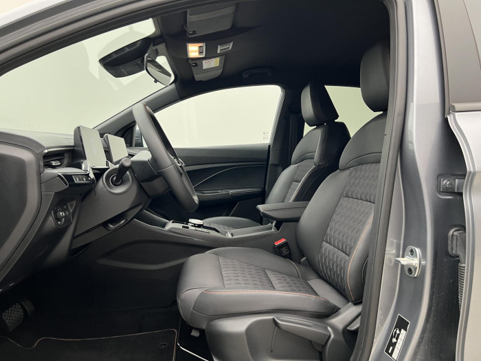 MG MG3 EXCLUSIVE HYBRID+ AUT CZ 1.maj 1.5 Exclusive