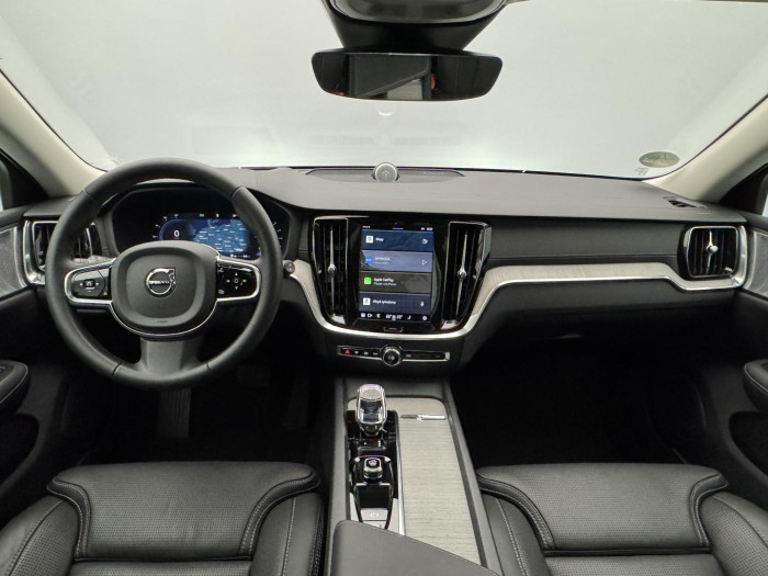 Volvo V60 CC B5 AWD ULTIMATE REZERVACE 2.0 CC CC