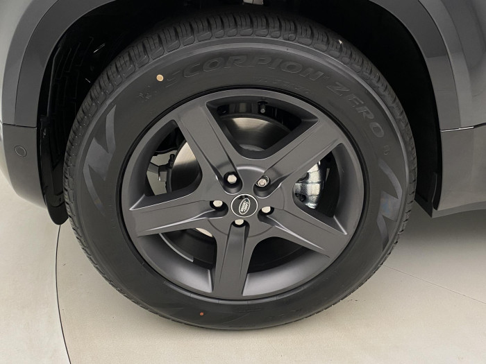 Land Rover Defender 110 D250 X-DYNAMIC SE REZERVAC 3.0 d Dynamic SE