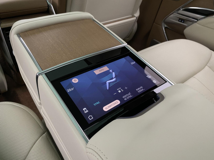 Land Rover Range Rover SV P530 SWB AWD AUT CZ