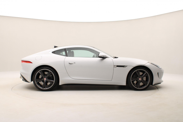Jaguar F-Type R AWD AUT REZERVACE