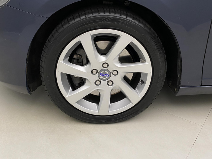 Volvo V40 D4 MOMENTUM 2.0 d Momentum
