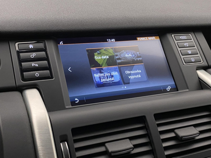 Land Rover Discovery Sport 2.0 TD4 AWD PURE REZERVACE 2.0 TD