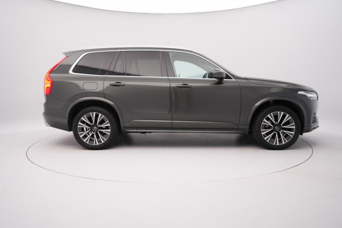 Volvo XC90 B5 AWD MOMENTUM REZERVACE 2.0 Momentum