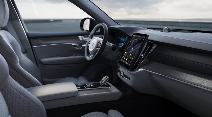 Volvo XC90 T8 AWD RECHARGE PLUS AUT