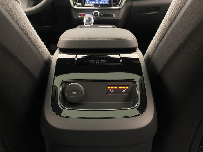 Volvo V90 T6 AWD DARK PLUS AUT