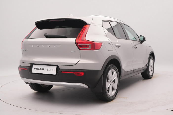 Volvo XC40 B4 CORE AUT 1. maj.