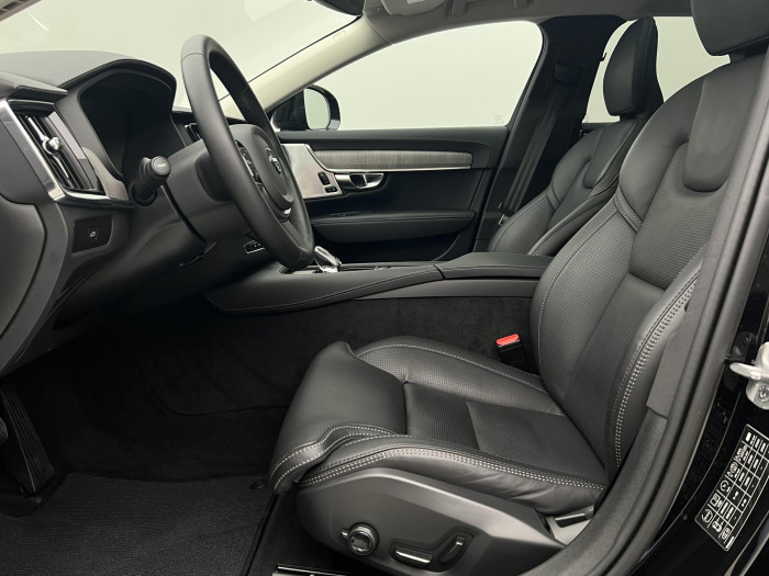 Volvo V90 CC B5 AWD ULTIMATE AUT 1.maj. 2.0 CC CC