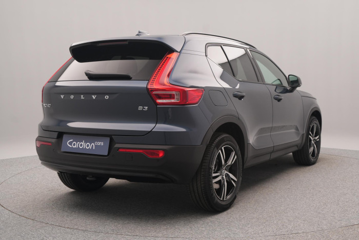 Volvo XC40 B3 AUT DARK PLUS