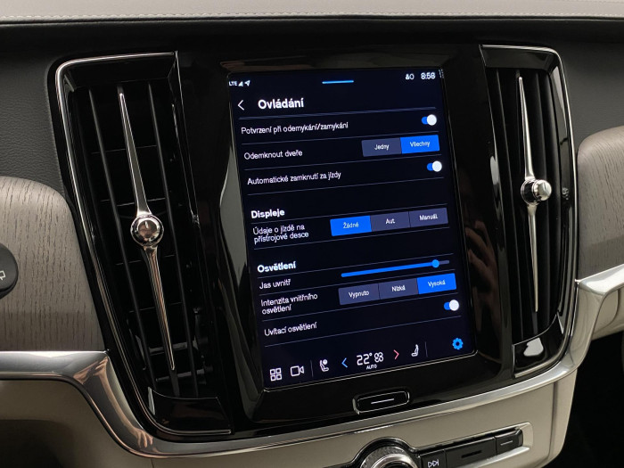 Volvo V90 T6 AWD Plug-in BRIGHT PLUS
