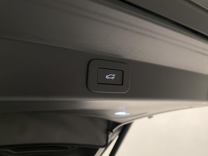 Land Rover Range Rover Sport P550e AUTOBIOGRAPHY AWD AUT