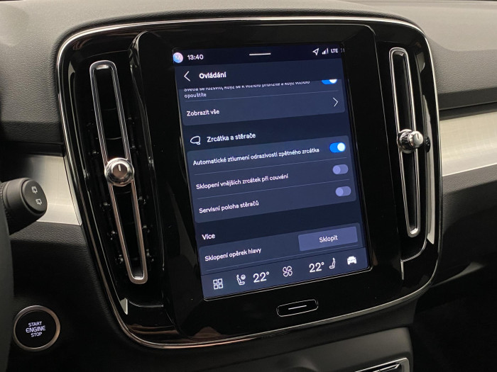 Volvo XC40 B3 AUT PLUS BLACK EDITION