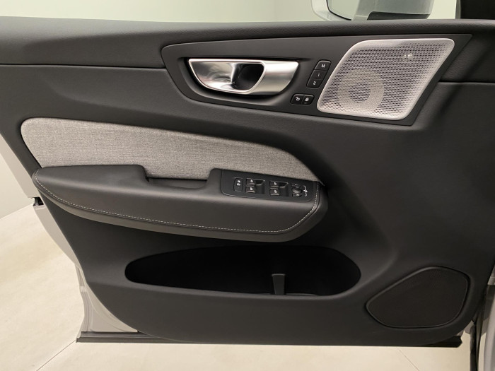 Volvo XC60 T8 AWD ULTIMATE RECHARGE AUT