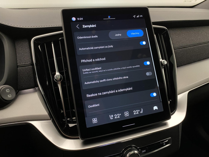 Volvo XC90 B5 AWD BLACK EDITION PLUS 7