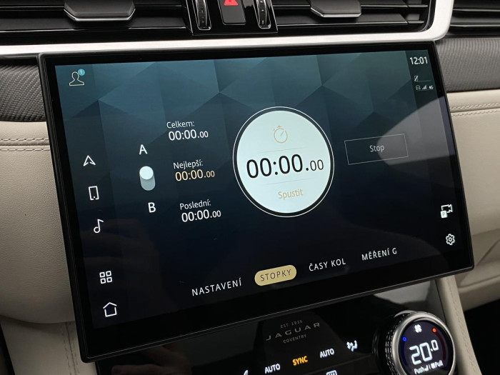 Jaguar F-Pace SVR 5.0 AWD AUT REZERVACE