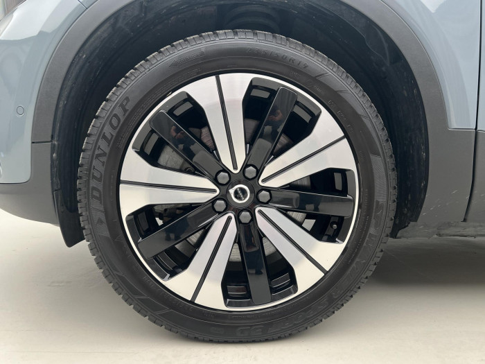 Volvo C40 RECHARGE TWIN MOTOR 1.maj.