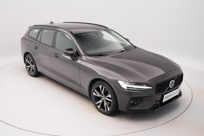 Volvo V60 B4 PLUS DARK AUT 1.maj.