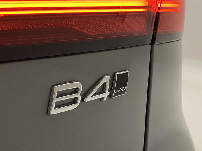 Volvo V90 B4 AWD CROSS COUNTRY ULTIMATE