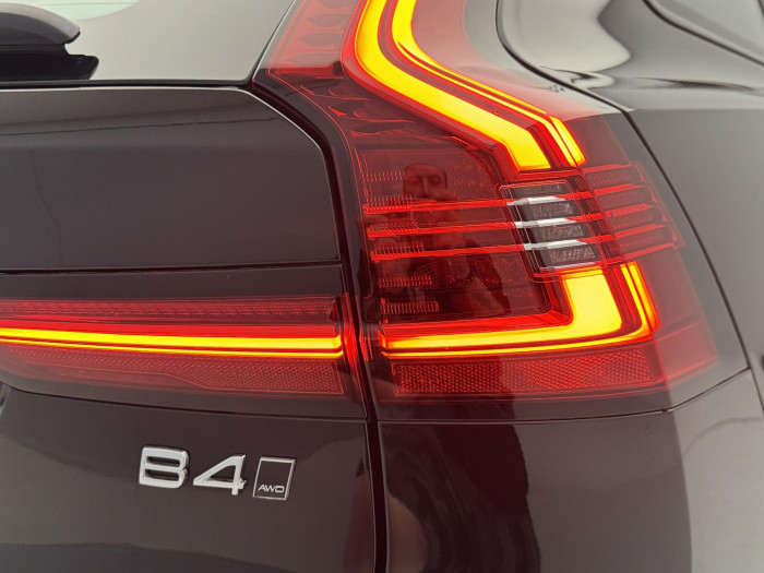 Volvo V90 CC B4 AWD PLUS CZ 1.maj