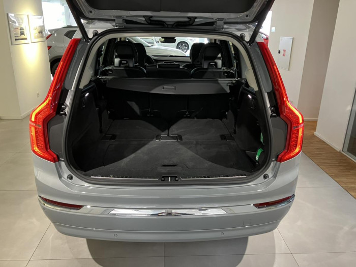 Volvo XC90 B5 AWD AUT BRIGHT PLUS 7-míst 2.0 Plus