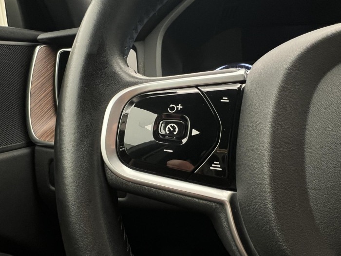 Volvo XC60 T5 AWD INSCRIPTION AUT CZ