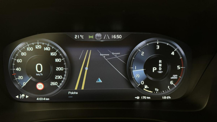 Volvo XC40 D4 AWD R-DESIGN REZERVACE 2.0 d