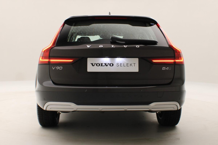 Volvo V90 CC B4 AWD PLUS AUT