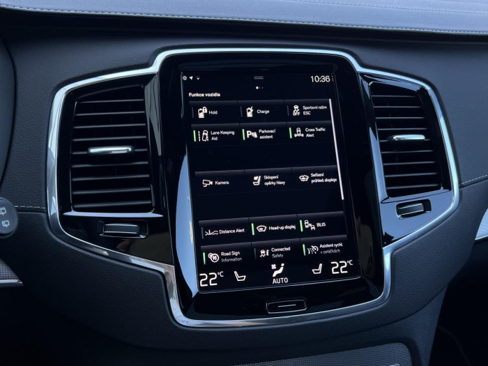 Volvo XC90 T8 AWD R-DESIGN 7MÍSTNÁ Aut