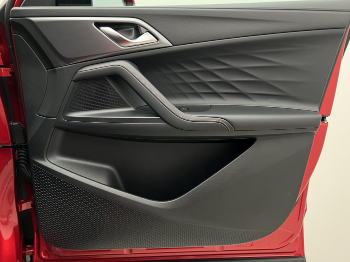 MG HS 1.5 TGI EXCLUSIVE AUT CZ 1.maj 1.5 Exclusive