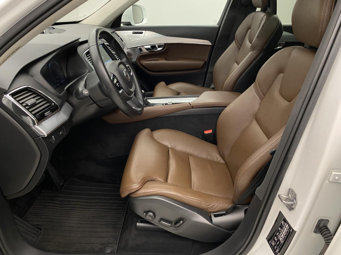 Volvo XC90 T6 AWD MOMENTUM AUT 2.0 Momentum