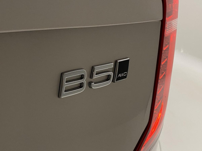 Volvo XC90 B5 AWD AUT BRIGHT PLUS 7míst 2.0 Plus