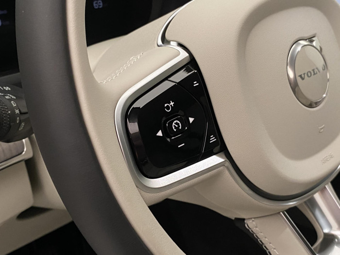 Volvo XC90 T8 AWD RECHARGE BRIGHT PLUS 7m