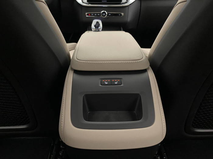 Volvo XC90 B5 AWD AUT BRIGHT PLUS 7míst