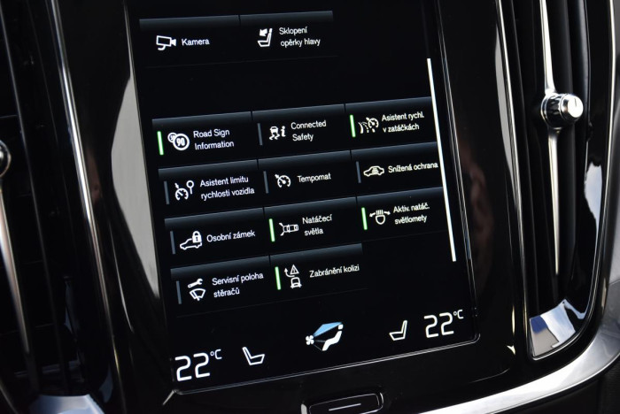 Volvo V60 B4 MOMENTUM REZERVACE 2.0 Momentum
