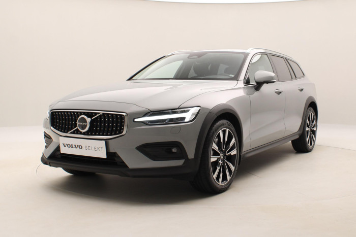 Volvo V60 CC B5 AWD PLUS AUT 1.maj.