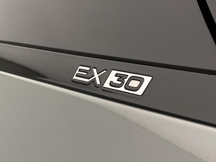 Volvo EX30 PURE ELECTRIC RECH. TWIN ULTRA