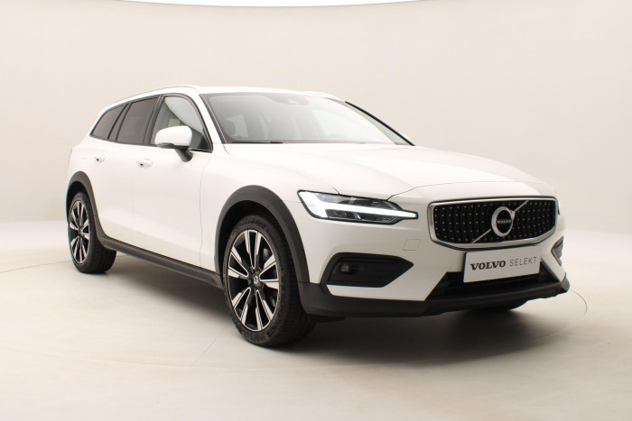 Volvo V60 CC D4 AWD PRO REZERVACE 2.0 d CC CC