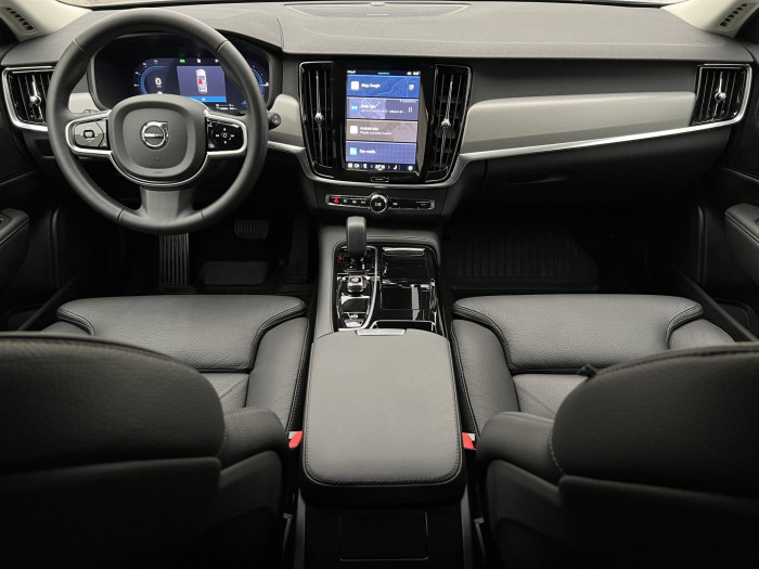 Volvo V90 T6 AWD RECHARGE PLUS DARK AUT