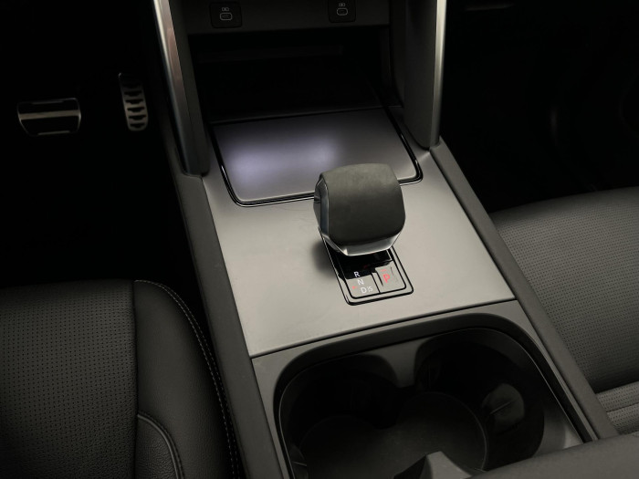 Land Rover Discovery Sport P300e DYNAMIC SE REZERVACE 1.5 Dynamic SE