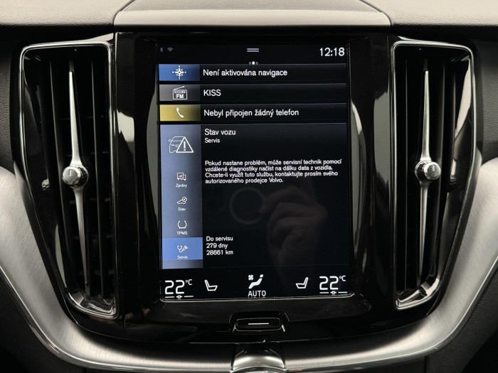 Volvo XC60 B4 AWD MOMENTUM PRO AUT CZ 2.0 Momentum