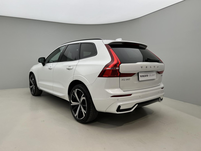 Volvo XC60 B5 AWD ULTIMATE DARK Aut 1.maj