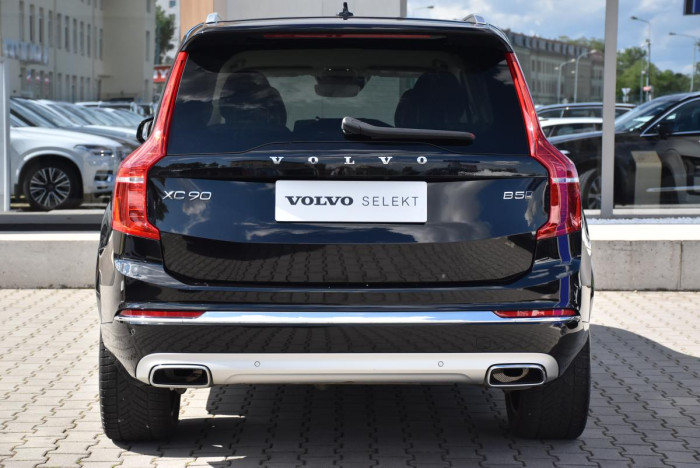 Volvo XC90 B5 AWD INSCRIPTION REZERVACE