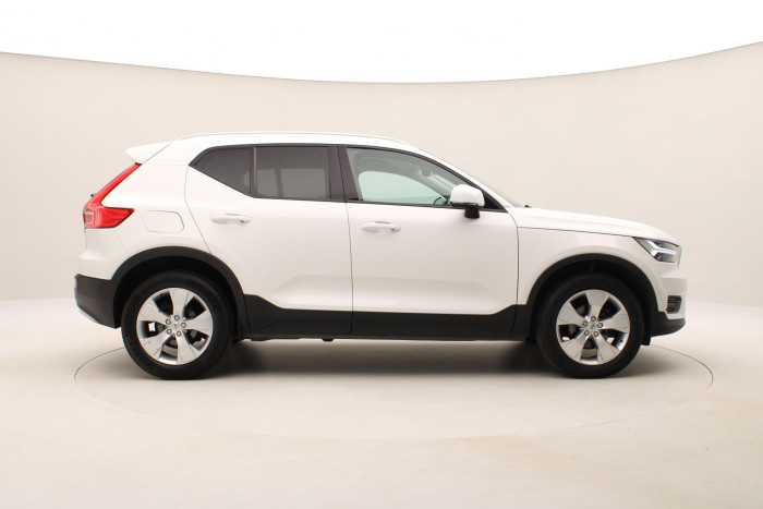 Volvo XC40 T3 MOMENTUM PRO AUT 1.maj 1.5 Momentum