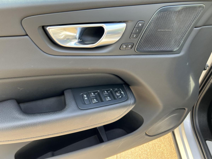 Volvo XC60 T6 AWD RECHARGE INSCRIPTION